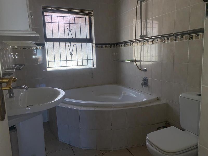 3 Bedroom Property for Sale in Montana Western Cape